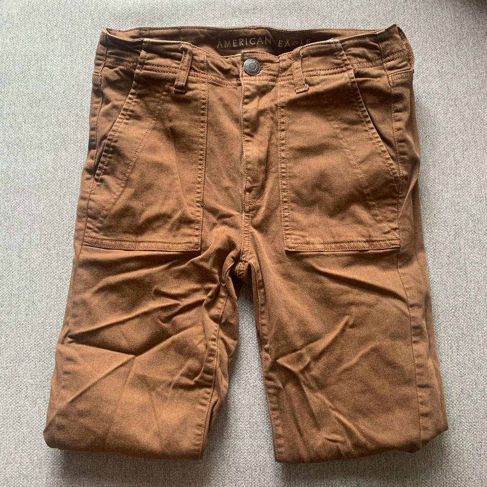 Tan Mid Rise American Eagle Skinny Cargo Pants